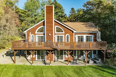 Image de New! Luxurious 9 Acre Waterfront Retreat Just Four Minutes to Downtown Belfast