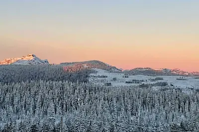 Image de True Ski-In/Ski-Out | Rare 3-Bed Condo | Top Floor