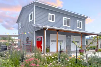 Image de Heron House - spacious one bedroom guest apartment in Salmon.