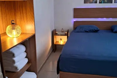 Image de Comfortable apartment with Wi-Fi and great location.