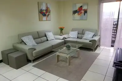 Image de Cozy 2br Condo #8 in Escazu. Pool, Stunning views