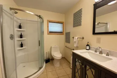 Image de Luxury Waterfront Retreat on Black Lake