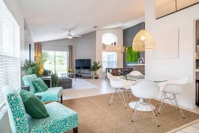 Image de Stylish Villa Retreat with Pool