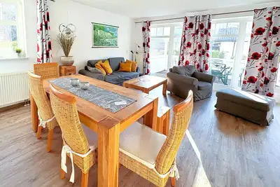 Image de Family-friendly 3-room vacation apartment with balcony near Schaabe beach