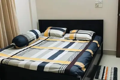 Image de Charming 3-bedroom apartment with Ac in lively Mirpur Dhaka