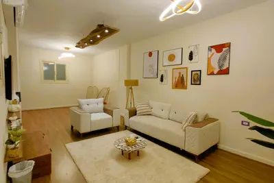 Image de Beautiful 3-bedroom apartment with Ac in charming Giza Governorate