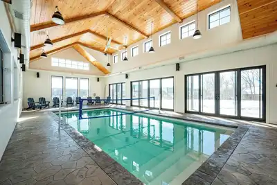 Image de Newly Constructed Lake Access Home w/ Private Pool