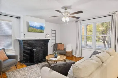 Image de Lowertown Condo with Historic Charm