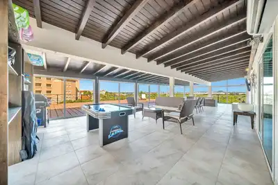 Image de 3br condo•Eagle Beach•Private balcony