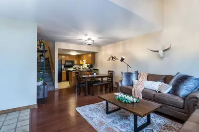 Image de Rustic In-Town Retreat | Pool | Hot Tub