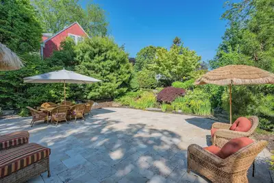 Image de New 2026, Long Dell Inn - 7 Bedroom Cape Cod Escape Near Craigville Beach