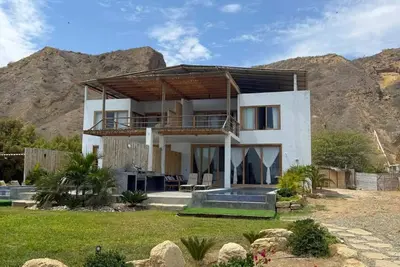 Image de Hop Naia Hermosa casa de playa en Punta Sal