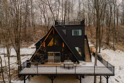 Image de Mountain-Top A-Frame Retreat | Rooftop Hot Tub