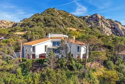 Image de Eagle's nest Villa - Sea View Relax in this oasis of elegance.