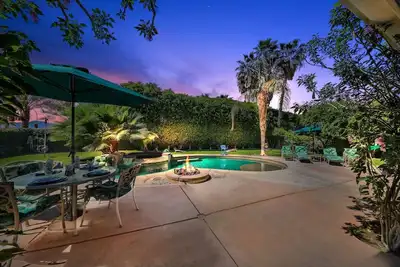 Image de Get extra festival day free, walk|Pool-Large-Home