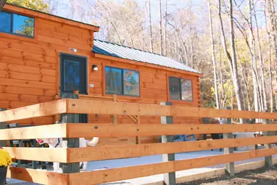 Image de Beau’s Bungalow at StoneCreek Farms | Sleeps 6