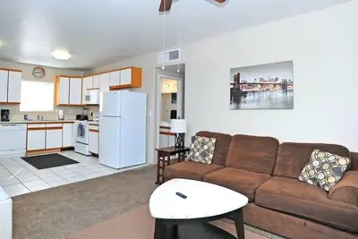 Image de Airy Tucson Retreat | Modern, Cozy, Near U of A