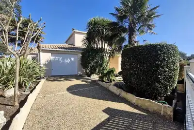 Image de Saint Palais sur Mer - Belle Maison Individuelle à proximité du MARCHÉ