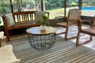 Image de BeautifulVacation Home, outside Pool, Bbq, Fire Place. fire Pete, Big Yard