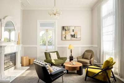 Image de $6mil Luxe Hilltop 6 Bedroom Heritage Mansion