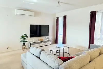 3 Br Rear House - Private Home on Shared Block