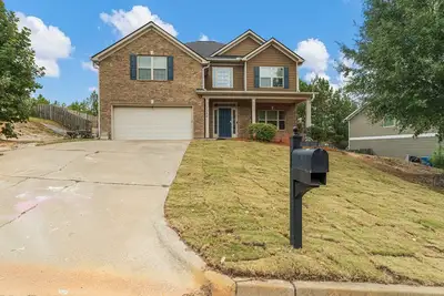 Image de Fort Benning Family Escape Lounge Getaway