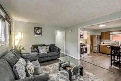 Image de 2 Mi to Motor Speedway! Indy Home w/ Fenced Yard