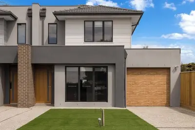 Image de Urban Island Escape in Cowes | Brand New Home Sleeping Up to 14