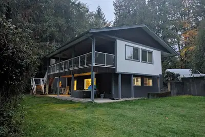 Image de River Front house near Duncan
