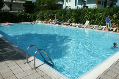 Image de Appartement relaxant avec accès à la piscine