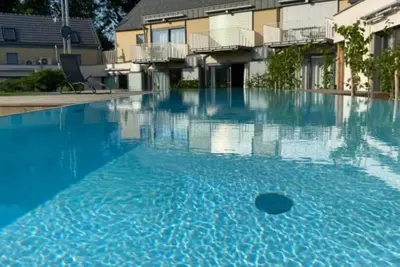 Image de At home in the location