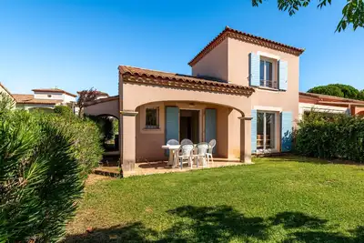 Image de Charmante villa avec jardin pour 6 pers