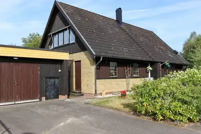 Image de Jon872 Hjältevad - Hasselvägen 2