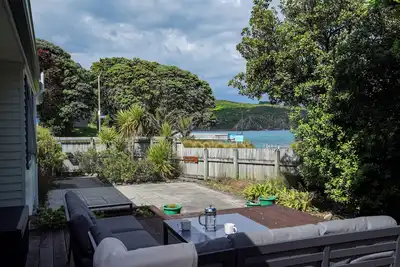 Image de Sunset Shores at Titahi Bay by Aotearoa Escapes