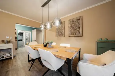 Image de Suite at the monument | Hage