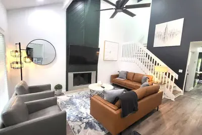 Image de Spacious Sandy Springs Home | 4bdr Near Buckhead