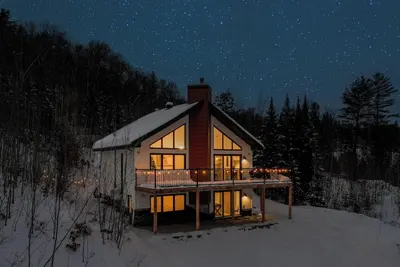 Image de Le VintērRø | St-Côme | Spa&Bbq 4Saisons | Borne Ve | Foyer int&ext | Baby-foot