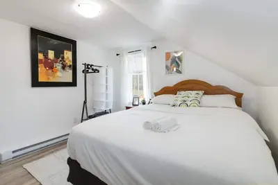 Image de Bright & Cozy 2-Bedroom House - Clean, Comfortable, and Well-Located