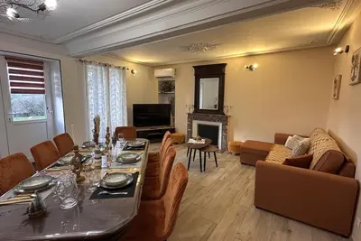 Image de Gîte Champêtre à Buxières-les-Mines avec Animaux Acceptés et Parking