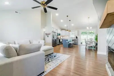 Double Shower, 3bd Centrally Located, Tv per room