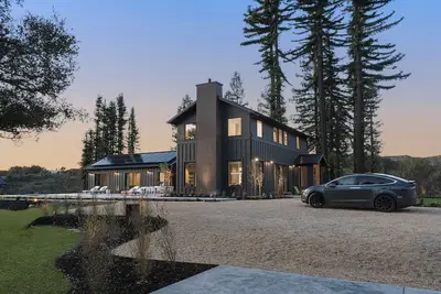 Image de 5 Bedroom Luxury Calistoga Retreat - Pool & Hot Tub