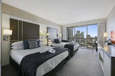 Image de Studio 2 chambres avec vue sur l'océan au cœur de Surfers