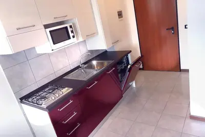 Image de Appartement moderne avec piscine-BeaHost