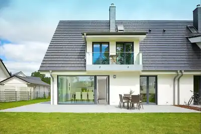 Image de Vacation home for 10 guests with 200m² in Lobbe (304348)