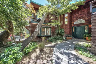 Image de 4061 Svend's House - Large Home with Guest House