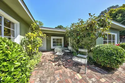 4035 Eleventh Haven - Two Blocks from the Beach