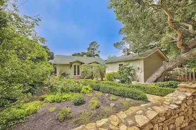 Image de 4043 La Casita - Quintessential Carmel Cottage