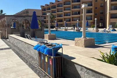 Image de Appartement à hurghada piscines et mer rouge à Selena bay