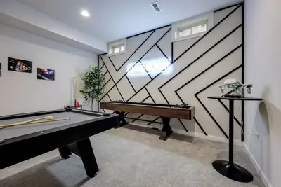 Image de 1 Mi to Quantico: 4, 300 Sq Ft Home w/ Game Room!