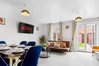 Image de 7pp 3br| Tv Each Bedroom | Free Parking | WiFi | 2 Bathroom